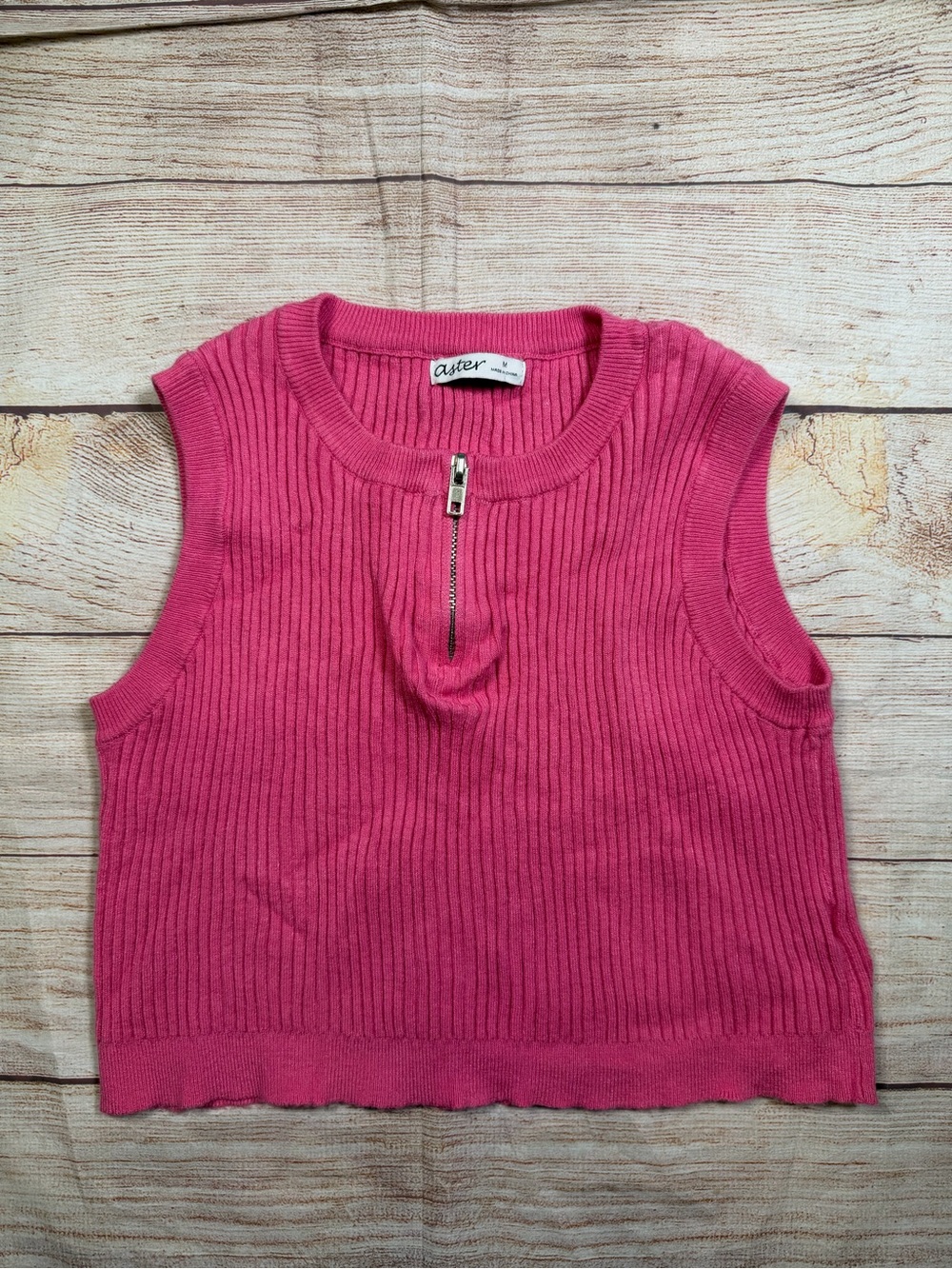 Astr Pink Preppy, Academia, Old Money Ribbed‎ Crop Tank with Front Zip